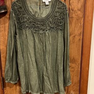 Forest Green Lace Accent Blouse